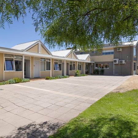 Moody'S Motel Blairgowrie Kültér fotó